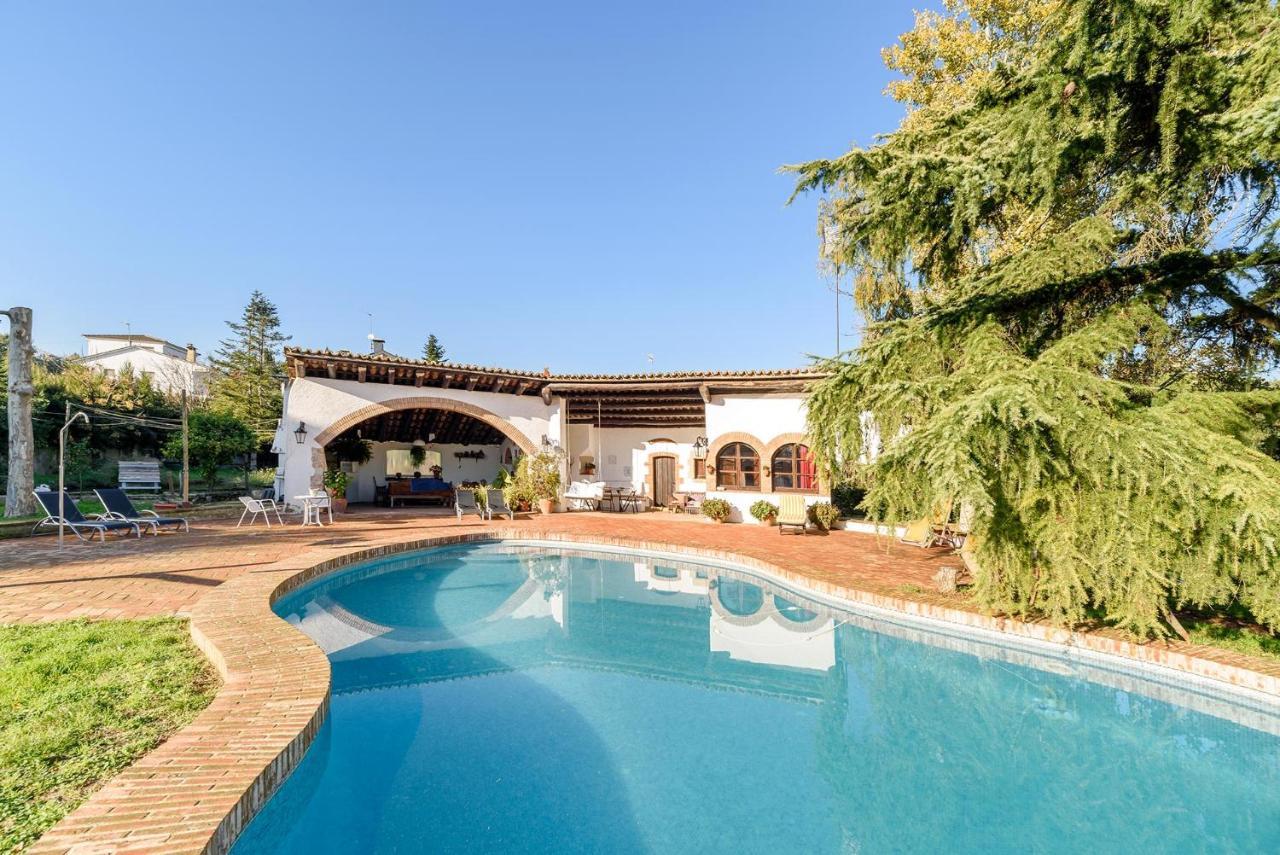 Masia Can Manent Del Bosc S XVIII Santa Eulalia de Ronsana Экстерьер фото