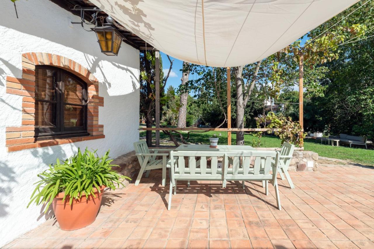 Masia Can Manent Del Bosc S XVIII Santa Eulalia de Ronsana Экстерьер фото