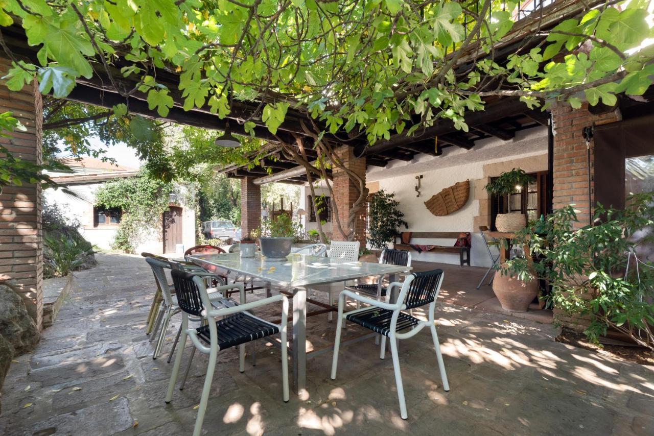 Masia Can Manent Del Bosc S XVIII Santa Eulalia de Ronsana Экстерьер фото